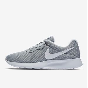 New! Nike Tanjun